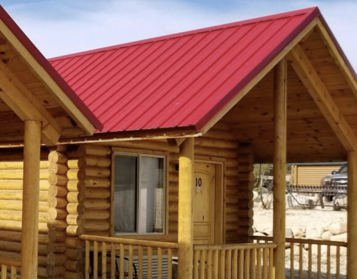 Bryce Canyon Log Cabins